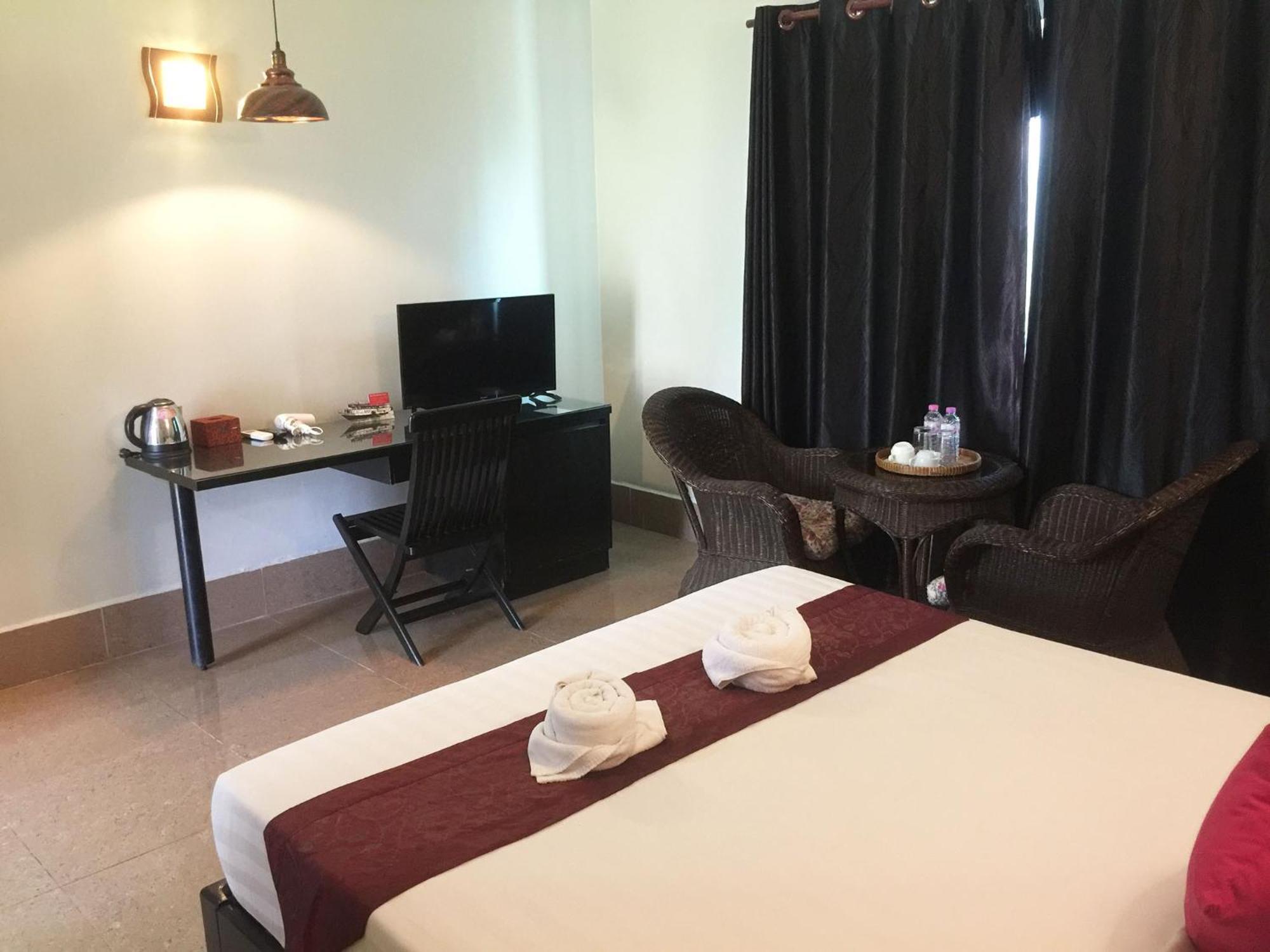 Central Night Hotel Siem Reap Exteriör bild