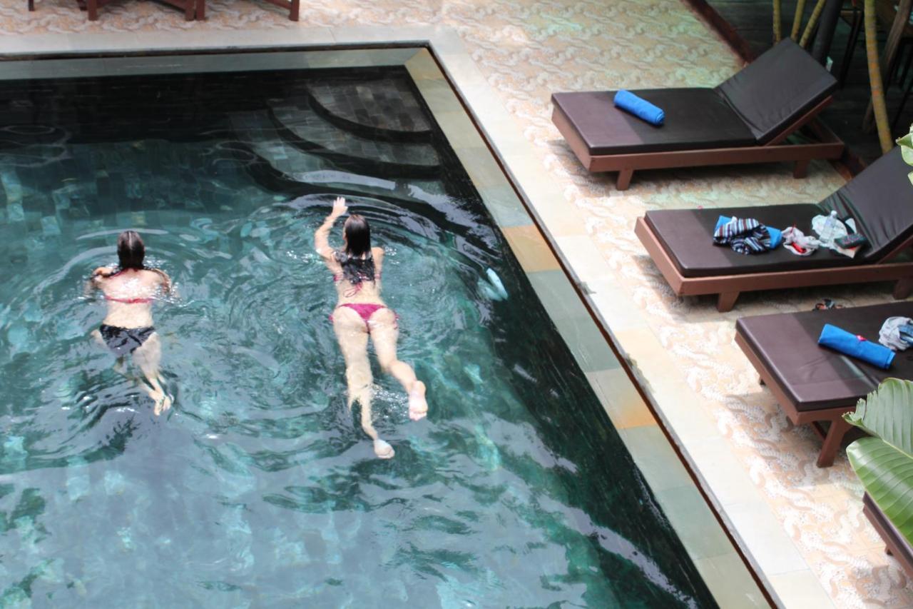 Central Night Hotel Siem Reap Exteriör bild